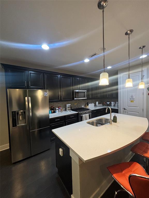 Foto del edificio - 807 E 16th St