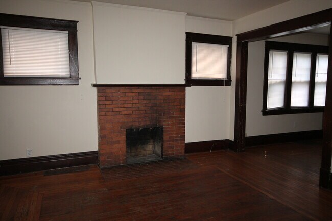 Foto del edificio - 817 W Vine St