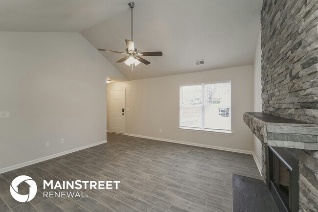 Foto del edificio - 430 Cedarcroft Dr