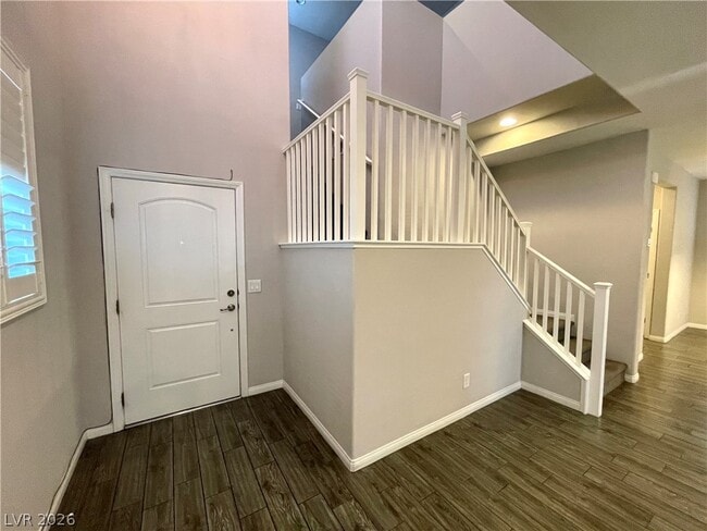 Building Photo - 9702 Canyon Landing Ave