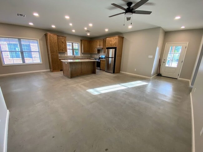 Building Photo - *New Construction* 3-Bedroom Home for Rent...