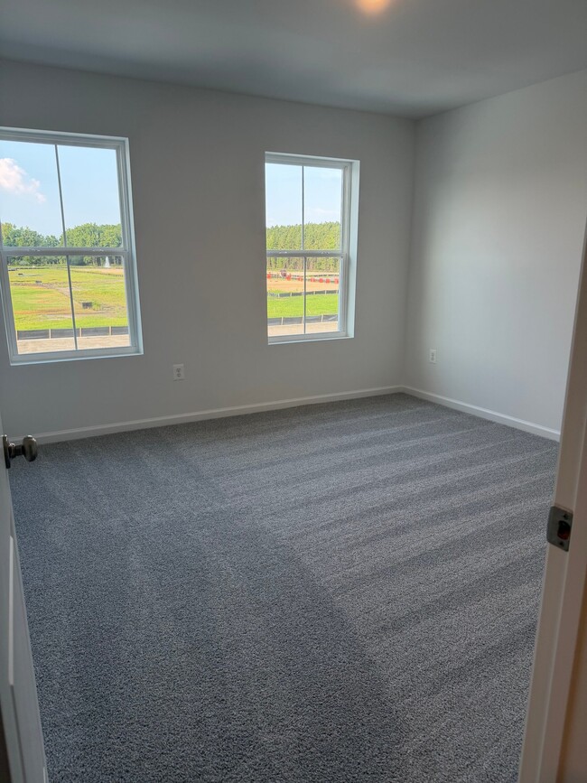 Building Photo - 20415 Spyglass Cir
