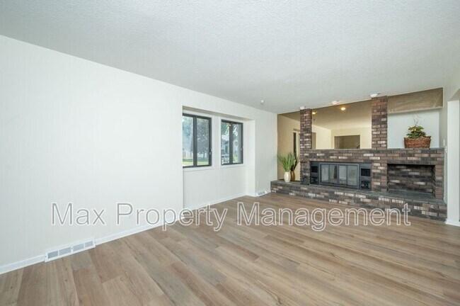 Foto del edificio - 1484 NW 91st St