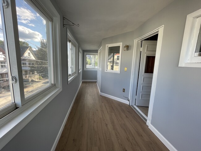 Building Photo - 78 Fremont St