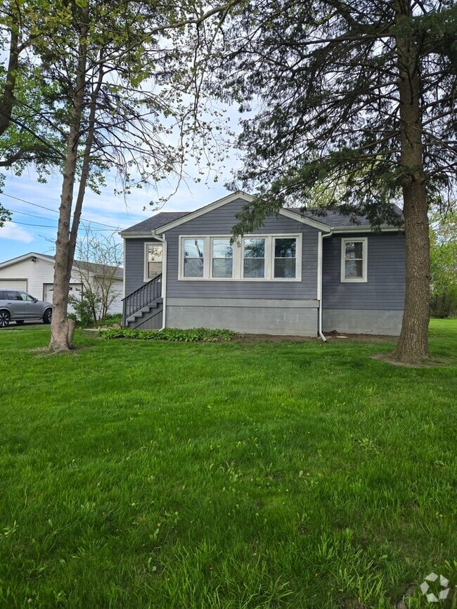 Building Photo - 20741 Burnham Ave