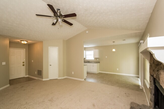 Foto del edificio - 10361 Candlelight Rd
