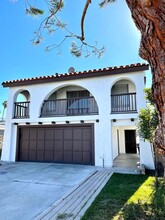 Building Photo - 117 Avenida Del Poniente