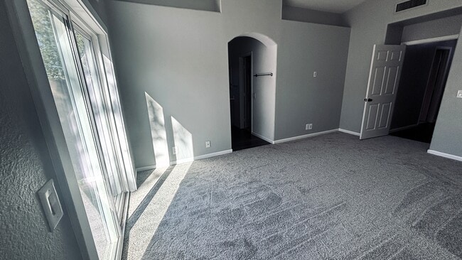 Building Photo - 280 S Bedford Dr