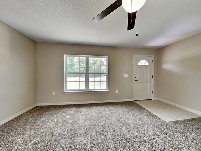 Foto del edificio - 4605 SW 172nd Street Rd