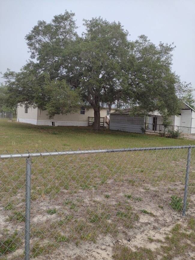 Building Photo - 8597 SE 126th Pl