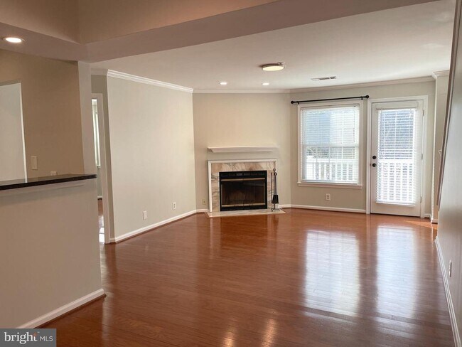 Foto del edificio - 5804 Inman Park Cir