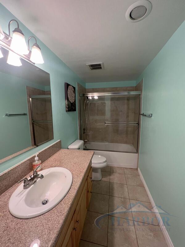 Foto del edificio - 741 W 24th St