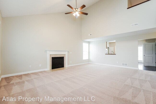 Foto del edificio - 3 br, 2.5 bath House - 1090 Dobbs Avenue