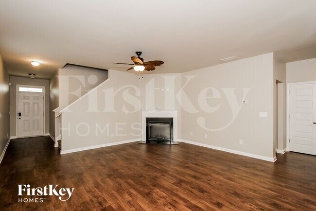 Foto del edificio - 11848 Lovejoy Crossing Blvd