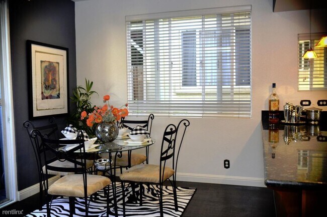 Building Photo - 3 br, 2.5 bath Condo - 2606 Villa Cortona Way