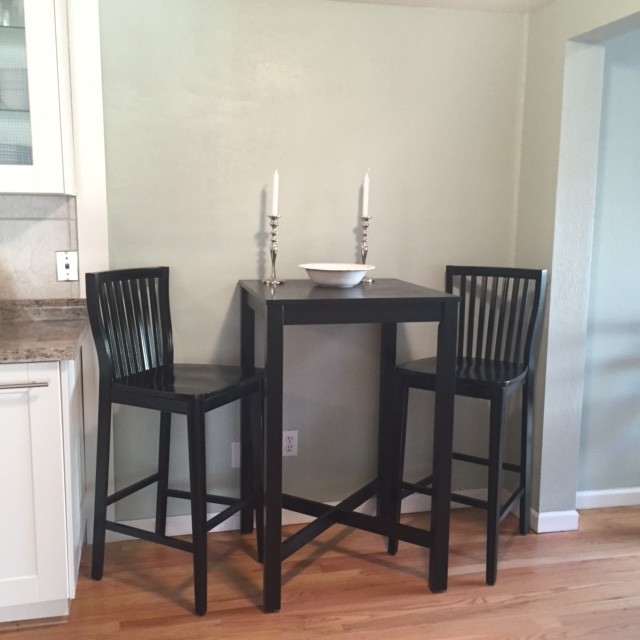 Building Photo - 3 Bedroom Townhome in The Knolls