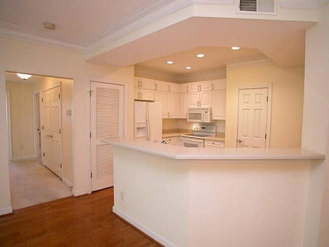 Building Photo - 346 Ashford Cir