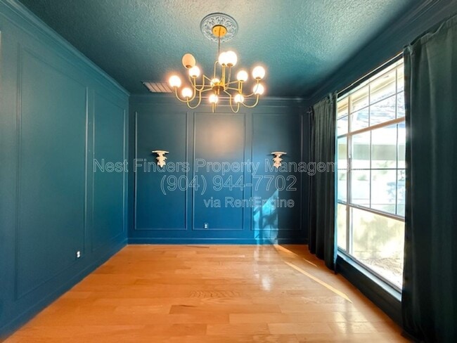 Foto del edificio - 424 Oak Pond Dr