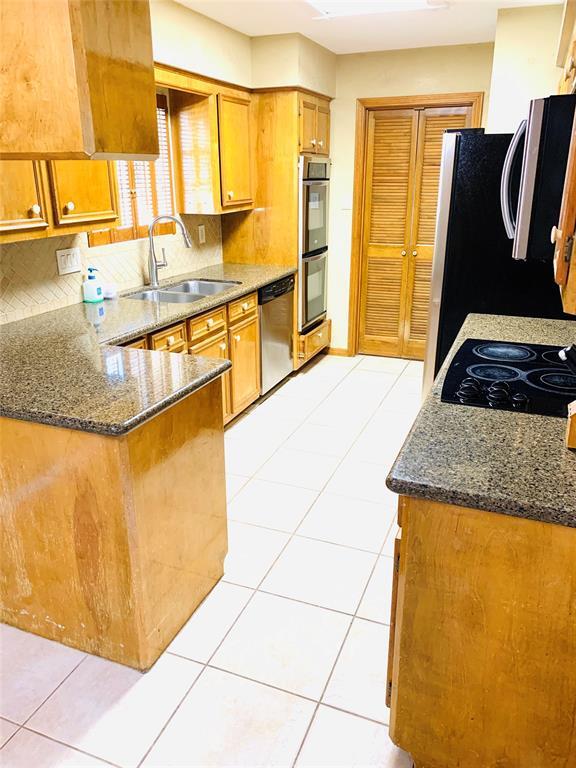 Foto del edificio - 9003 Parkhill Forest Dr