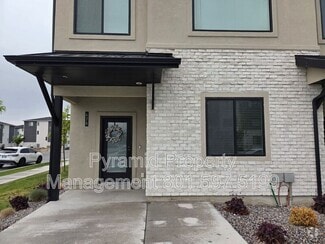 Building Photo - 476 S 900 W