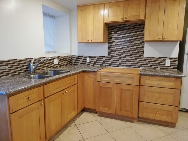 Foto del edificio - 839 Stoneyford Dr
