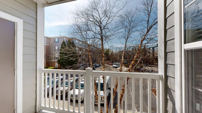 Interior Photo - Ridge at Blue Hills