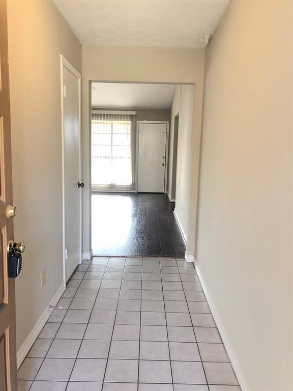 Building Photo - 10402 Permian Dr