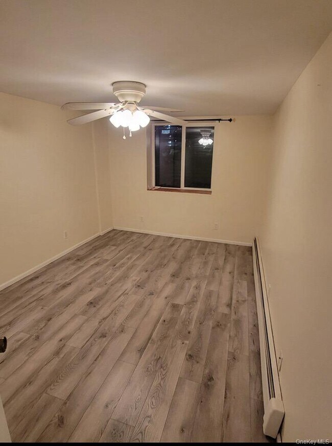 Foto del edificio - 37 Knollcrest Ave