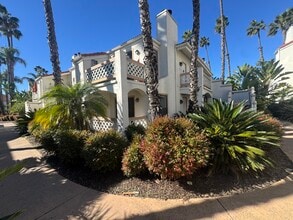 Building Photo - 9408 Twin Trails Dr