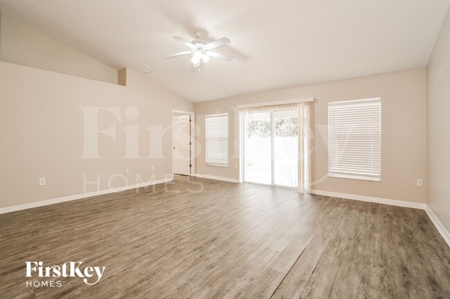 Foto del edificio - 4717 Huron Bay Cir