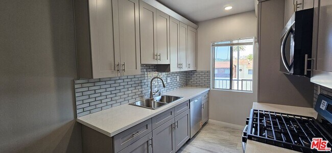 Foto del edificio - 1522 Dixon St