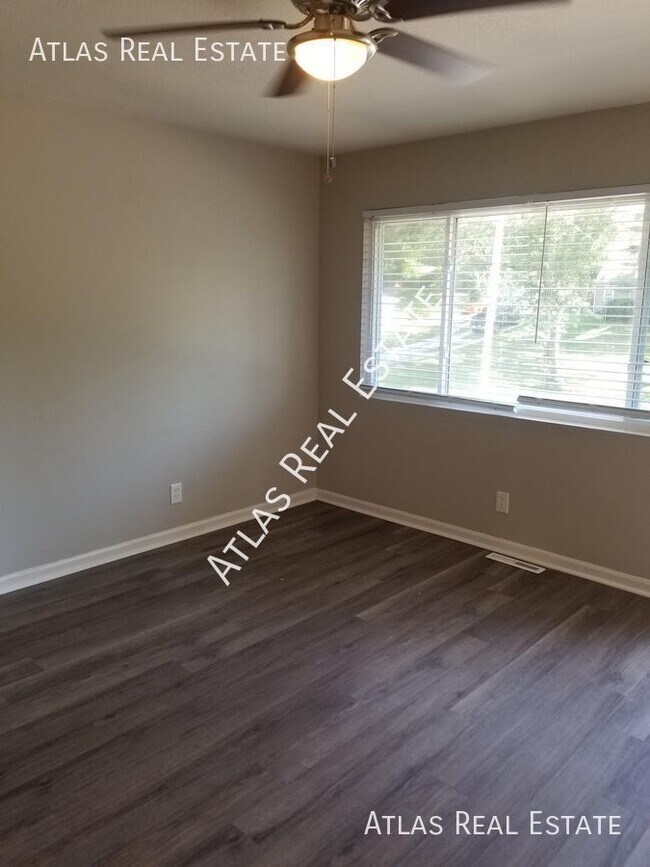 Foto del edificio - 9414-9416 E 14th Street S - 9416