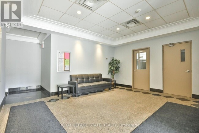 Building Photo - 400 York Blvd