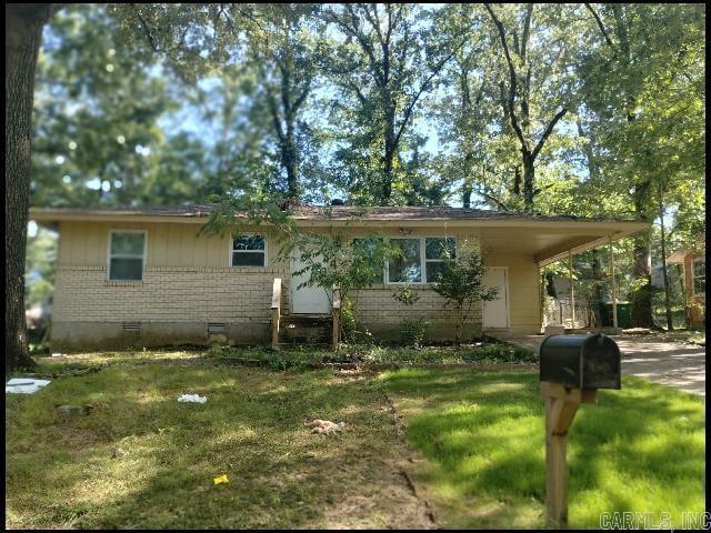 Primary Photo - 7 S Wakefield Dr