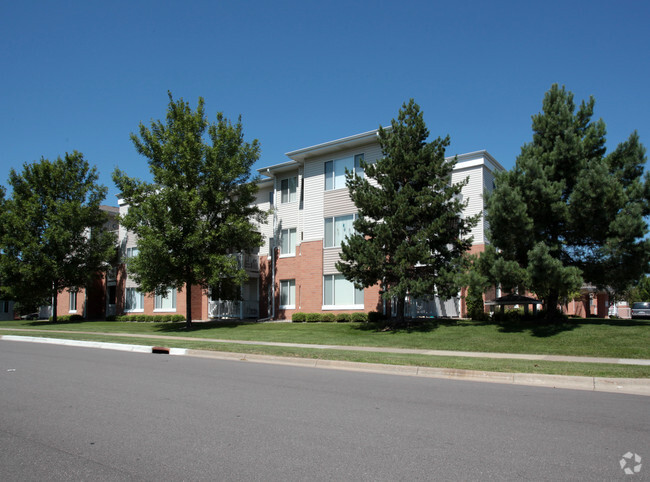 Foto del edificio - Centennial Hill Senior Apartments