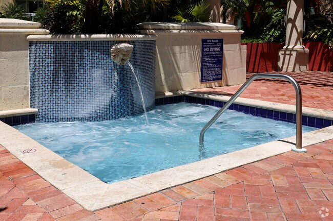Intracoastal Yacht Club Apartments North Miami Beach Fl Building Photo Intracoastal Yacht Club