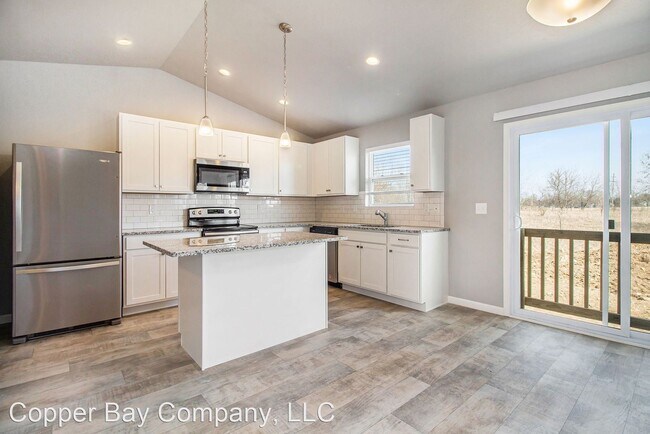 Building Photo - 3 br, 2 bath House - 3563 E Daryls Way