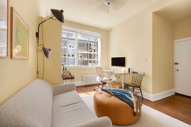 Foto del edificio - 63 E Cedar St