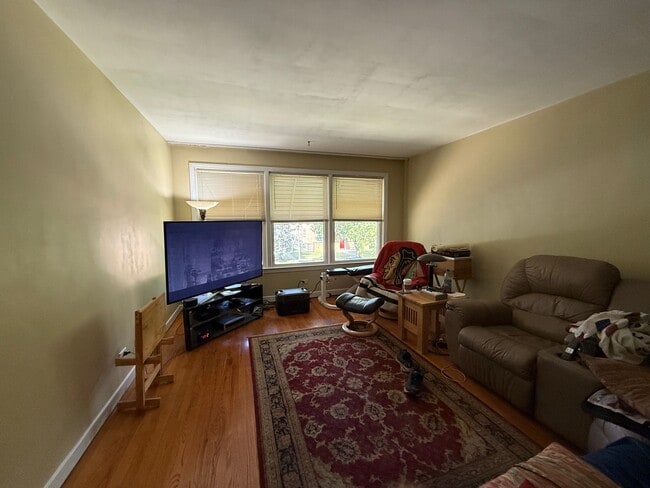 Building Photo - 9029 La Crosse Ave