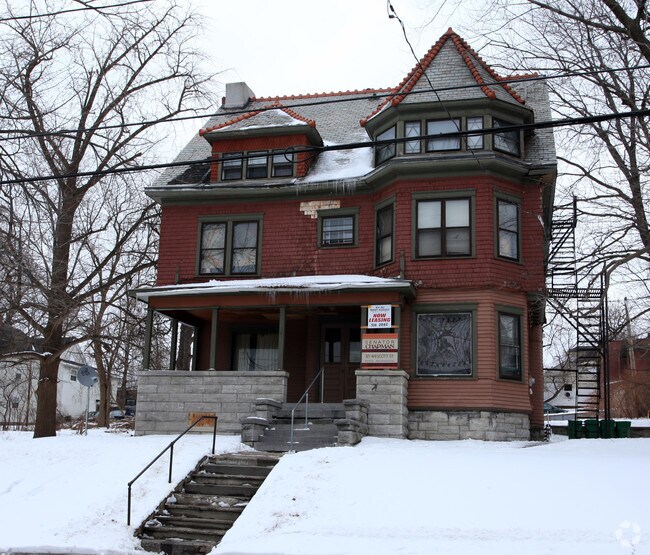 321 Westcott St, Syracuse, NY 13210 Apartments Syracuse, NY