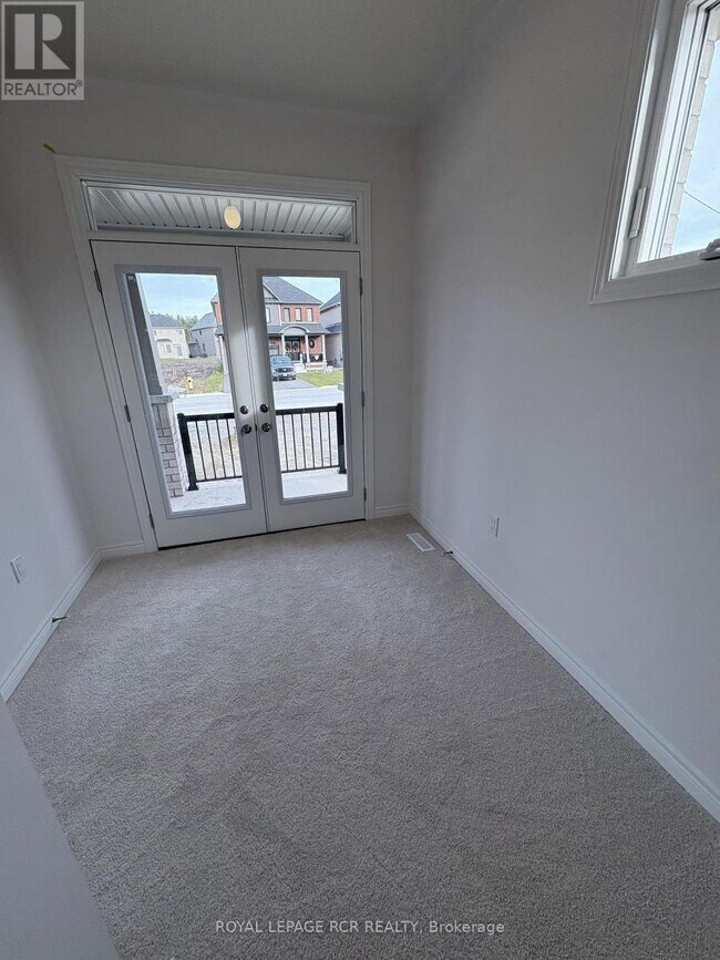 Photo du bâtiment - 60 Baycroft Blvd