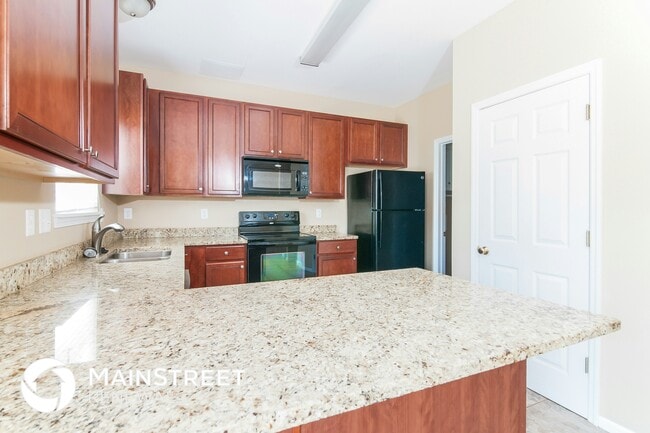 Building Photo - 231 Greengate Dr