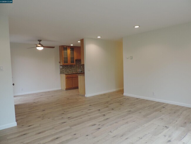 Building Photo - 1919 Ygnacio Valley Rd