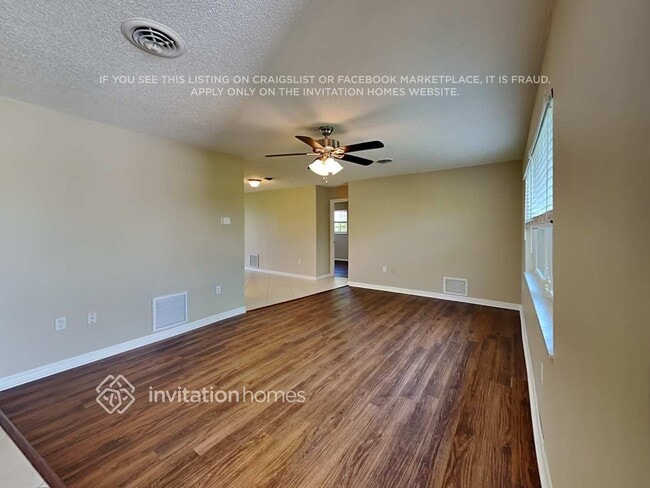 Foto del edificio - 32 Oakland Hills Pl