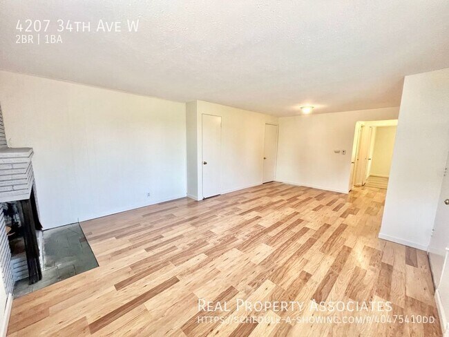 Foto del edificio - Top Floor 2-Bed/1-Bath Unit in Magnolia! *...