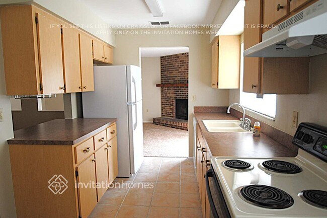 Foto del edificio - 7509 Willow Wisp Dr E