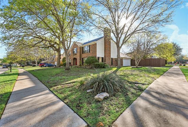 Building Photo - 1561 Yaggi Dr
