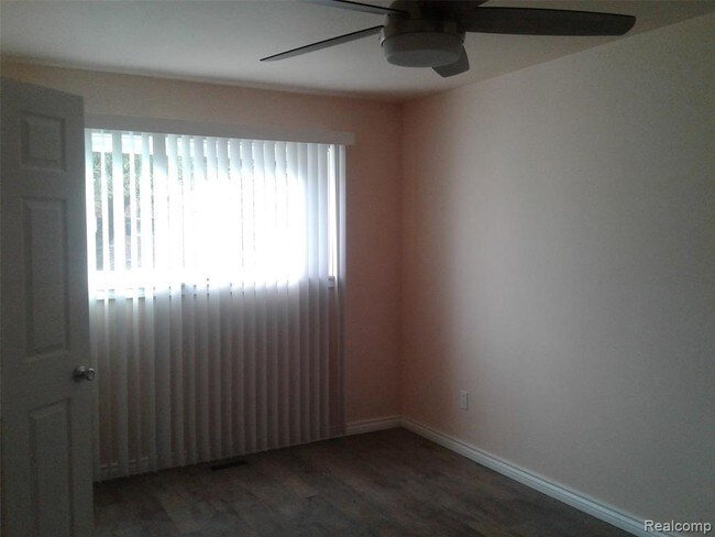 Foto del edificio - 5180 23 Mile Rd