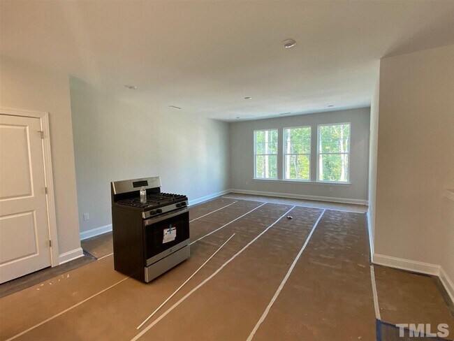 Building Photo - 2819 Macbeth Ln