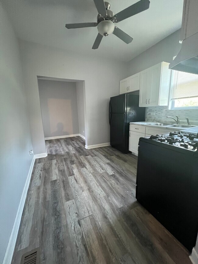 Foto del edificio - 8632 S Sangamon St
